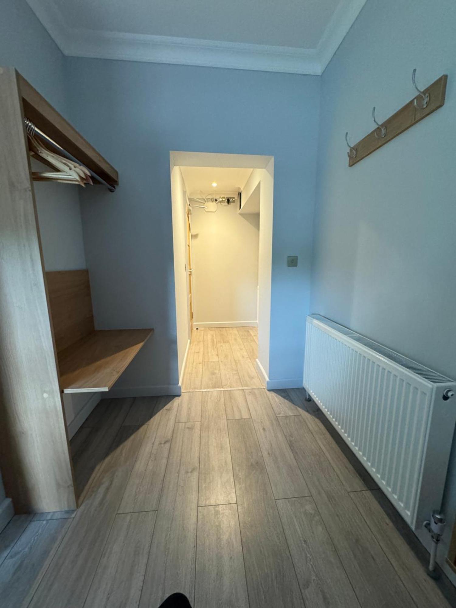 Hamilton Court Hotel Hoole Chester Bagian luar foto